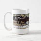 日没バンドが付いているムスタングのマグ! コーヒーマグカップ (左)