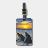 日没ライトのボトルゆっくり進られたイルカ ラゲッジタグ (正面縦)