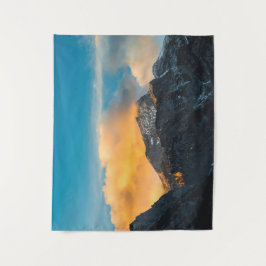 日没前の山の最後の光 タペストリー