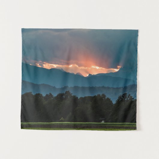 日没前の最後の日の光 タペストリー (正面(横))