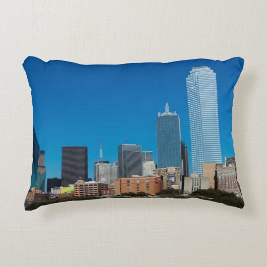 日没時のダラステキサス州スカイライン アクセントクッション (正面)