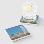 日没時のダラステキサス州スカイライン ストーンコースター (横)