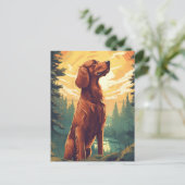 日没時の森のアイリッシュセッター ポストカード (スタンド正面)
