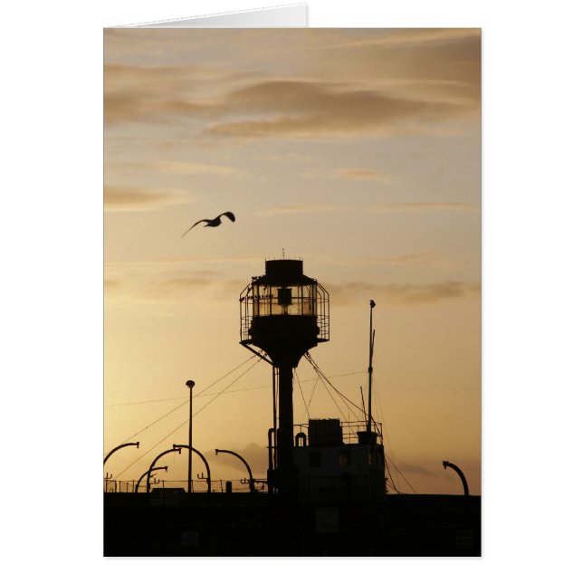 日没時の飛行船 (正面)