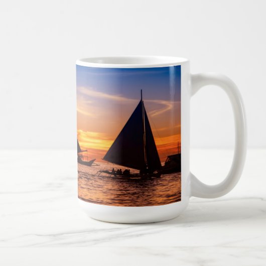日没|PhilippinesのParawの航行 コーヒーマグカップ (右)