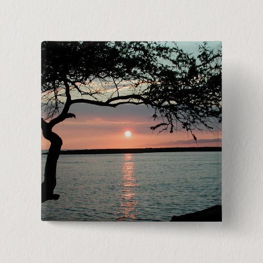 日没Carmel、Ca. 缶バッジ (正面)