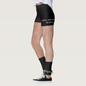 日焼けした脚と偽の黒い短パン レギンス (左)