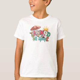 日焼けしてほろ酔い楽しい夏のビーチの雰囲気Tシャツ Tシャツ