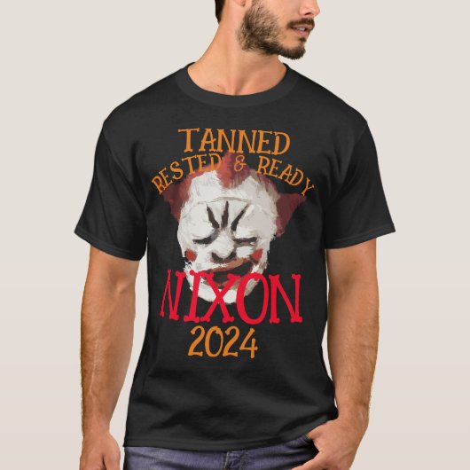 日焼けして休養をとって準備万端 NIXON 2028 大統領 Tシャツ (正面)