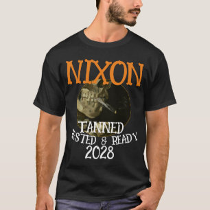 日焼けして休養を取ったニクソン 2028 大統領 Tシャツ