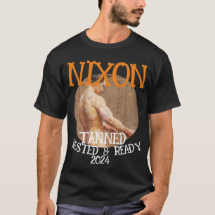 日焼けして休養を取ってニクソン大統領2024に備える Tシャツ