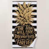 日焼けは消えるけど思い出は続く ビーチタオル (正面)