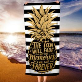日焼けは消えるけど思い出は続く ビーチタオル
