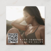 日焼けサロンミニマル写真QRコードソーシャルメディア スクエア名刺 (正面)