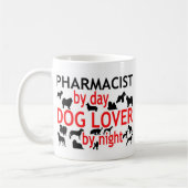 日犬の恋人による薬剤師 コーヒーマグカップ (左)