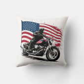 日誇りを持った没の輝きのアメリカ国旗を持つライダー クッション (裏面)