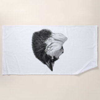 日陰と孤独 ビーチタオル