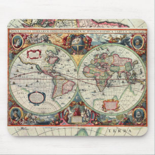旧世界の地図のマウスパッド マウスパッド
