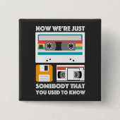 旧学術ガジェット愛好家のための – VHS,カセット 缶バッジ (正面)