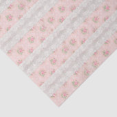 旧式なぼろぼろのピンクのバラおよびレースのティッシュペーパー 薄葉紙 (詳細)