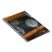 旧式なジャガー2 ノートブック (右側)