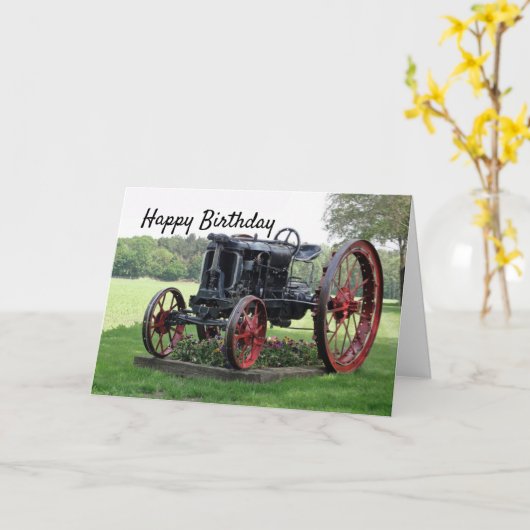 旧式なトラクターの誕生日 カード (黄色い花)