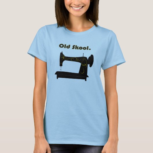 旧式なミシンのワイシャツ Tシャツ (正面)