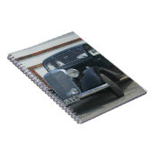 旧式なメルセデス3 ノートブック (右側)