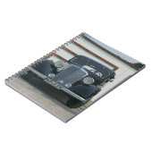 旧式なメルセデス ノートブック (左側)