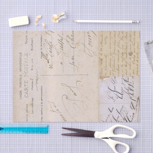 旧式なヴィンテージの郵便はがきの手書き 薄葉紙 (クラフト)