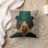 旧式な本のページのWirehaired Griffon犬の枕 クッション (ブランケット)