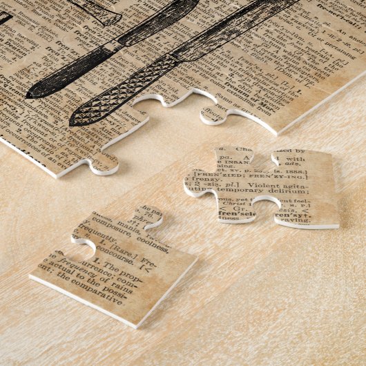 旧式な検死のキット、ゾンビApoalypseのヴィンテージの芸術 ジグソーパズル (側面)