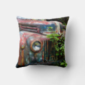 旧式な錆ついた古いトラックの装飾用クッション クッション (裏面)