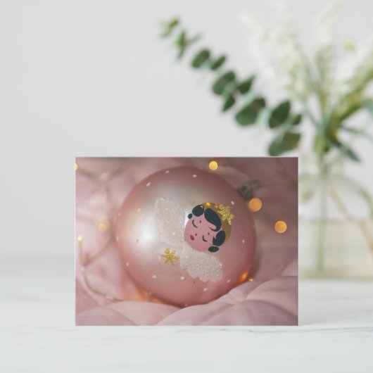 旧式のピンクのクリスマスのつまらないもの シーズンポストカード (スタンド正面)