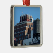 旧港務局建物 メタルオーナメント (右)