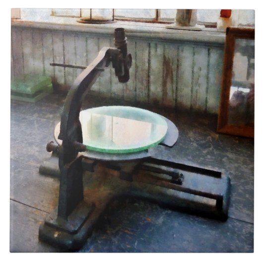 旧顕微ファッションド鏡 タイル (正面)