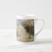 早い雪の嵐 ボーンチャイナマグカップ (右)