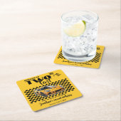 早い2歳の誕生日に育つイエロースポーツカー スクエアペーパーコースター (インサイチュ)