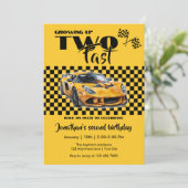 早い2歳の誕生日に育つイエロースポーツカー 招待状 (スタンド正面)