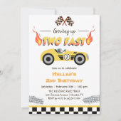 早く成長しすぎ レッド レースカー 2歳の誕生日 招待状 (正面)