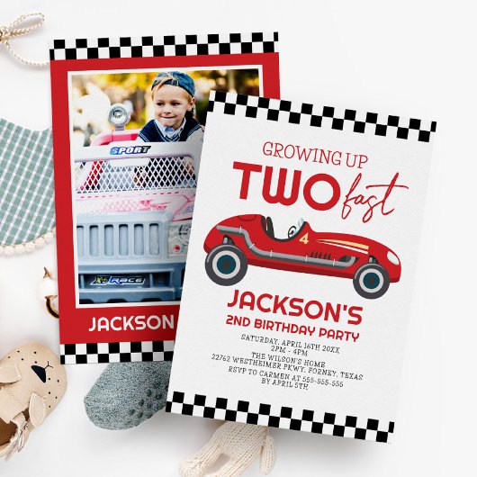 早く成長する赤いレースカー 2歳の誕生日 招待状