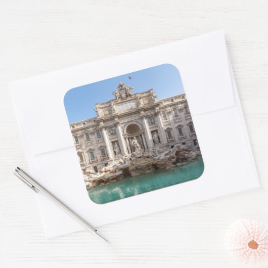 早朝のトレビの泉 - イタリア、ローマ スクエアシール (封筒)