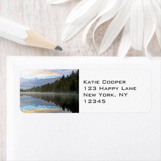 早朝の反射（横） ラベル (インサイチュ)