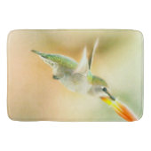 早朝の明かりの中のハミングバード バスマット (正面)