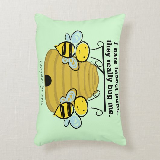 昆虫は煩わせますおもしろいな私をブンブンいう音蜂をもじります アクセントクッション (正面(垂直))