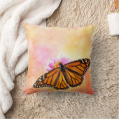 （昆虫）オオカバマダラ、モナークオンピンク クッション (ブランケット)