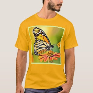 (昆虫)オオカバマダラ、モナークバタフライシップデザイン Tシャツ