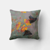 （昆虫）オオカバマダラ、モナークバタフライピローホームデコール クッション (裏面)