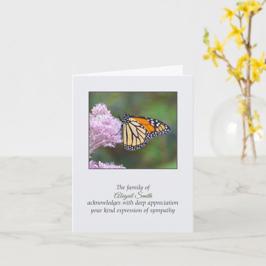 (昆虫)オオカバマダラ、モナークバタフライ悔やみや弔慰サンキューカード カード (黄色い花)