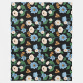 (昆虫)オオカバマダラ、モナーク蝶と青と白の花 フリースブランケット (正面)